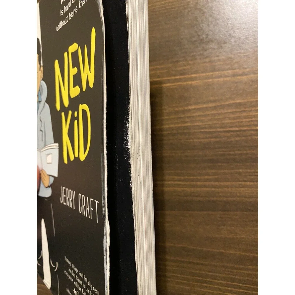 New Kid Book Paperback By Jerry Craft‎ First Edition See Pics